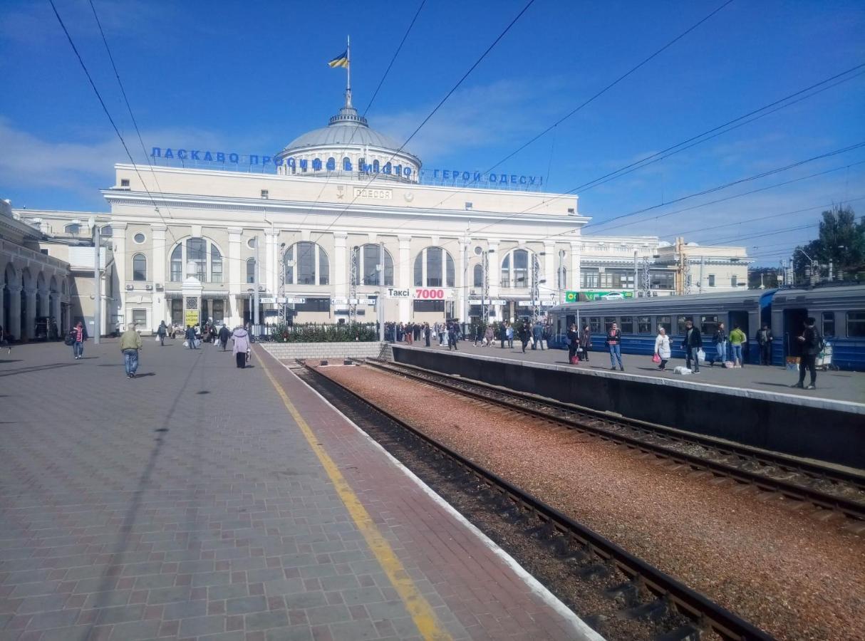 אודסה Двухкомнатная Квартира Лофт В Центре Одессы Новострой Рядом С Вокзалом 5 Минут До Дерибасовской И Аркадии מראה חיצוני תמונה